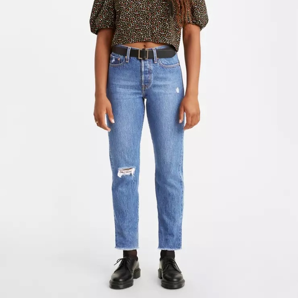 Levi’s Wedgie Jeans
